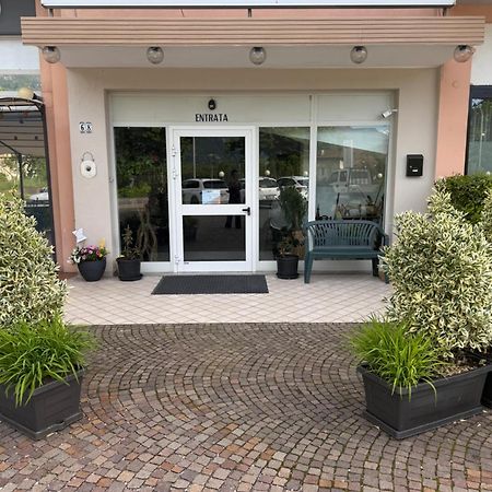 Ca Della Roggia Hotel Роверето Екстериор снимка